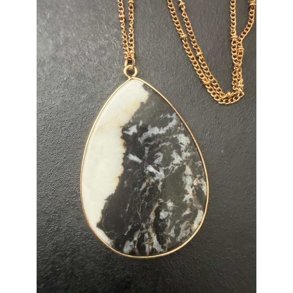 Gold Tone Necklace Black White Marbled Stone Teardrop Pendant Boho Statement